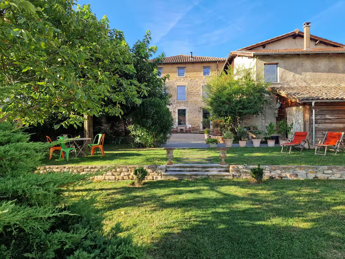 La maison Aux vieux platanes